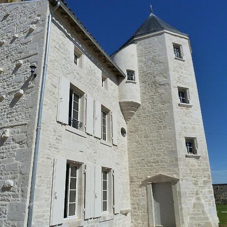 Bed and Breakfast Logis De Pierre Levee Bessines Екстер'єр фото