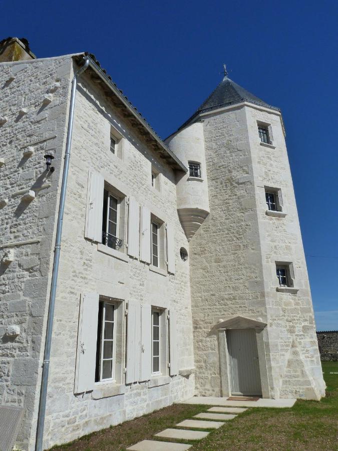 Bed and Breakfast Logis De Pierre Levee Bessines Екстер'єр фото