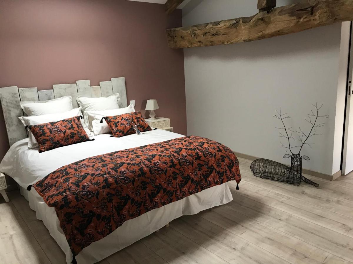 Bed and Breakfast Logis De Pierre Levee Bessines Екстер'єр фото