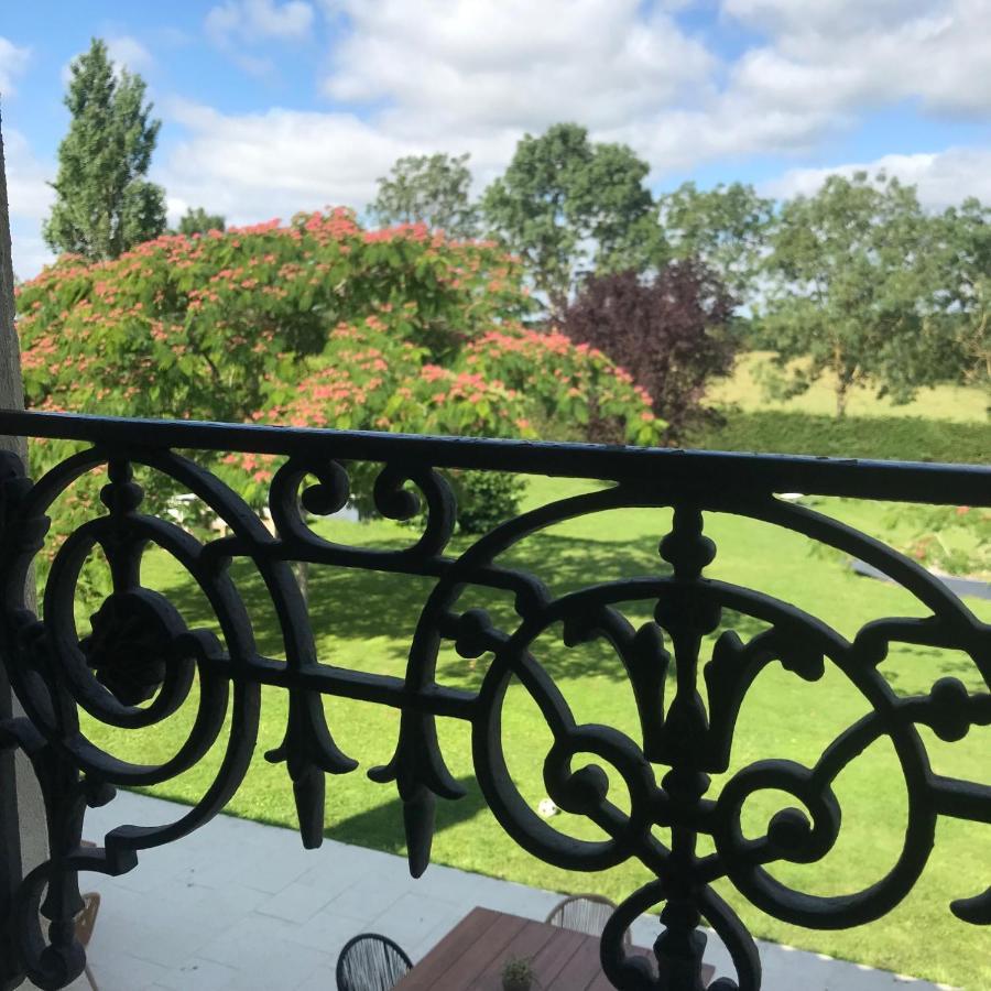 Bed and Breakfast Logis De Pierre Levee Bessines Екстер'єр фото